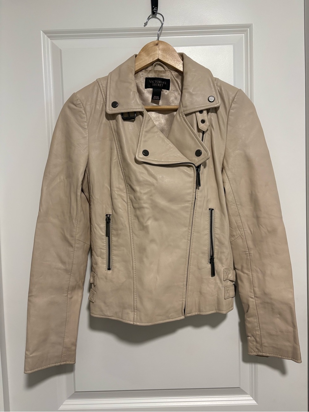 Victoria's Secret Beige 100% Genuine Leather Moto Jacket